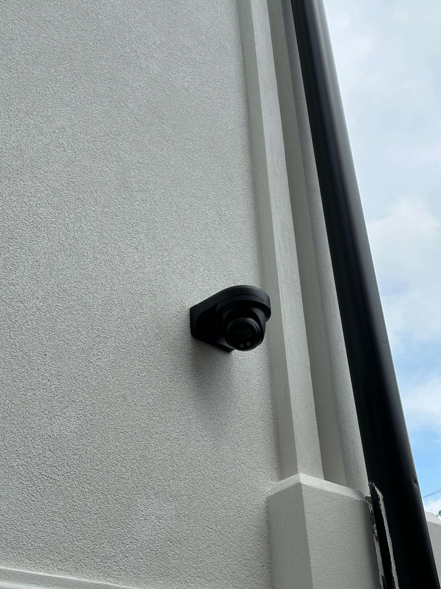 Project 4 – Speaker ceiling installation + cameras