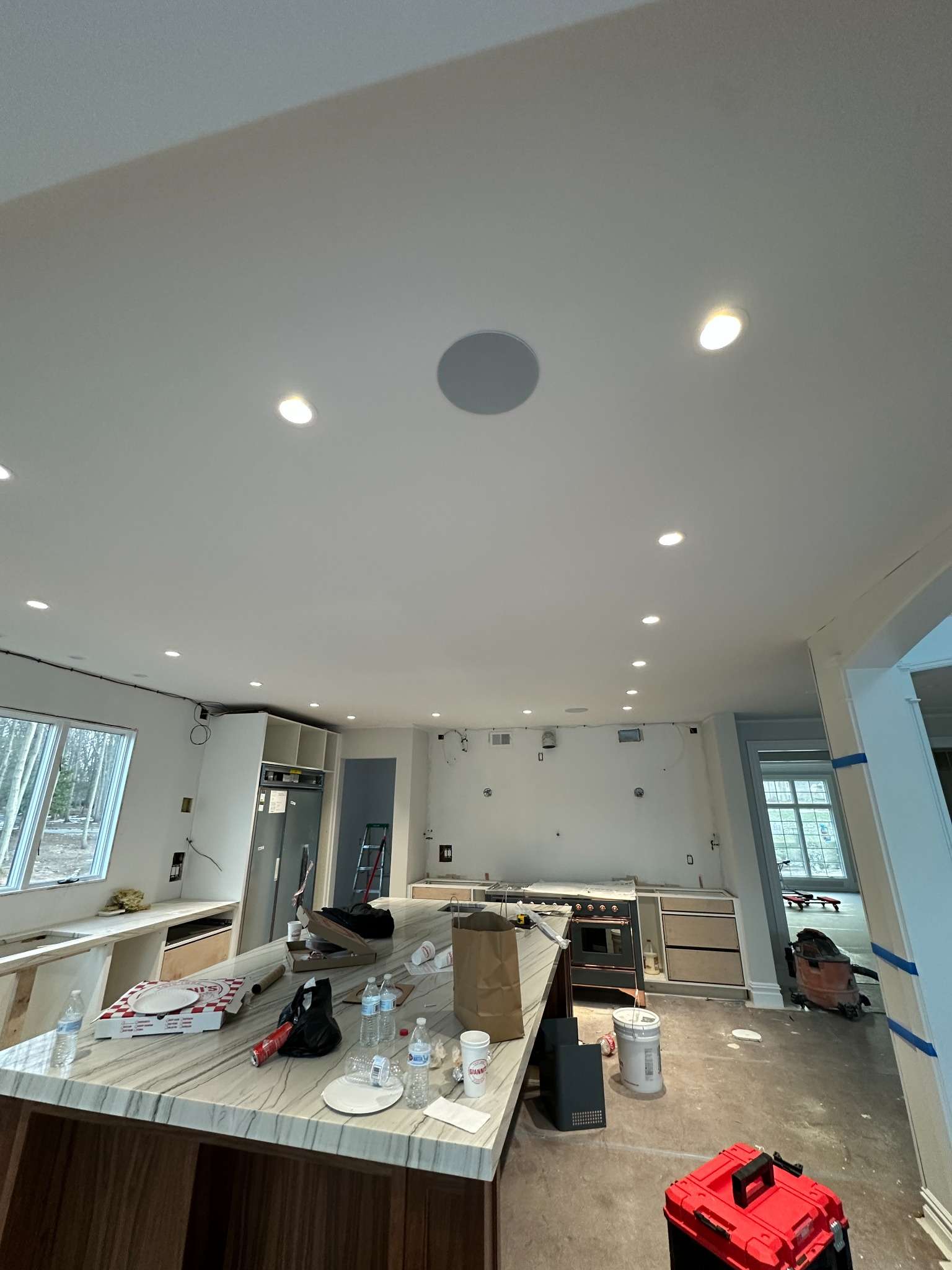 Project 4 – Speaker ceiling installation + cameras